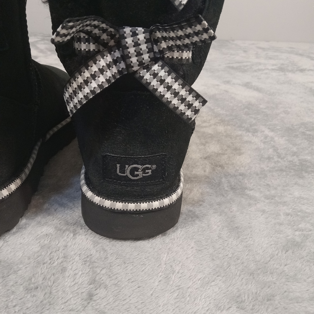 UGG BAILEY BOW II DIAGONAL STRIPES  1115170  BLACK SUEDE SHEEPSKIN BOOTS US 5 - Picture 7 of 12